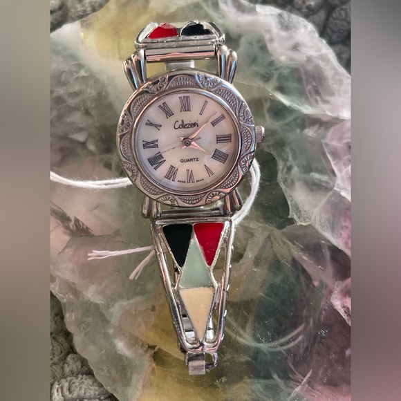 Jewelry - Collezio Ladies Quartz Watch🔥 Sale!